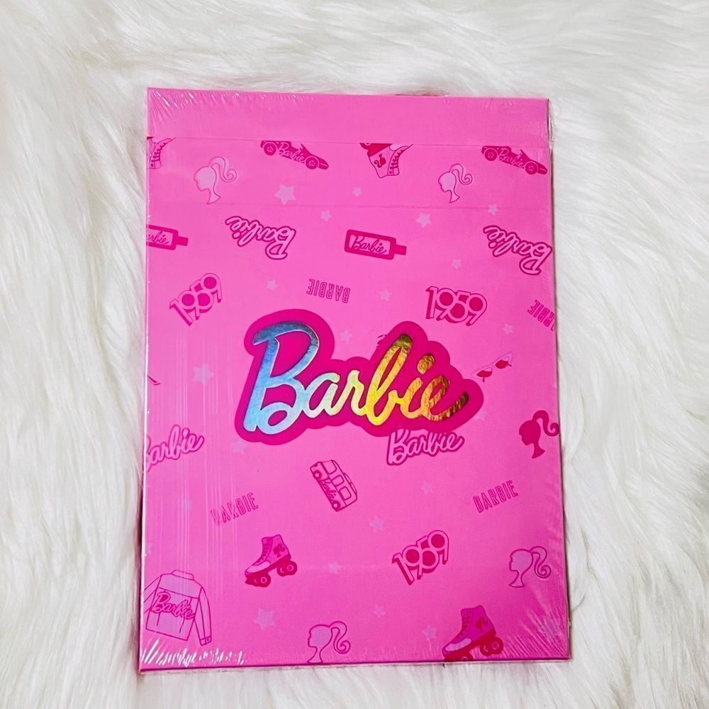 Barbie Beauty Bundle - Picture 9 of 9